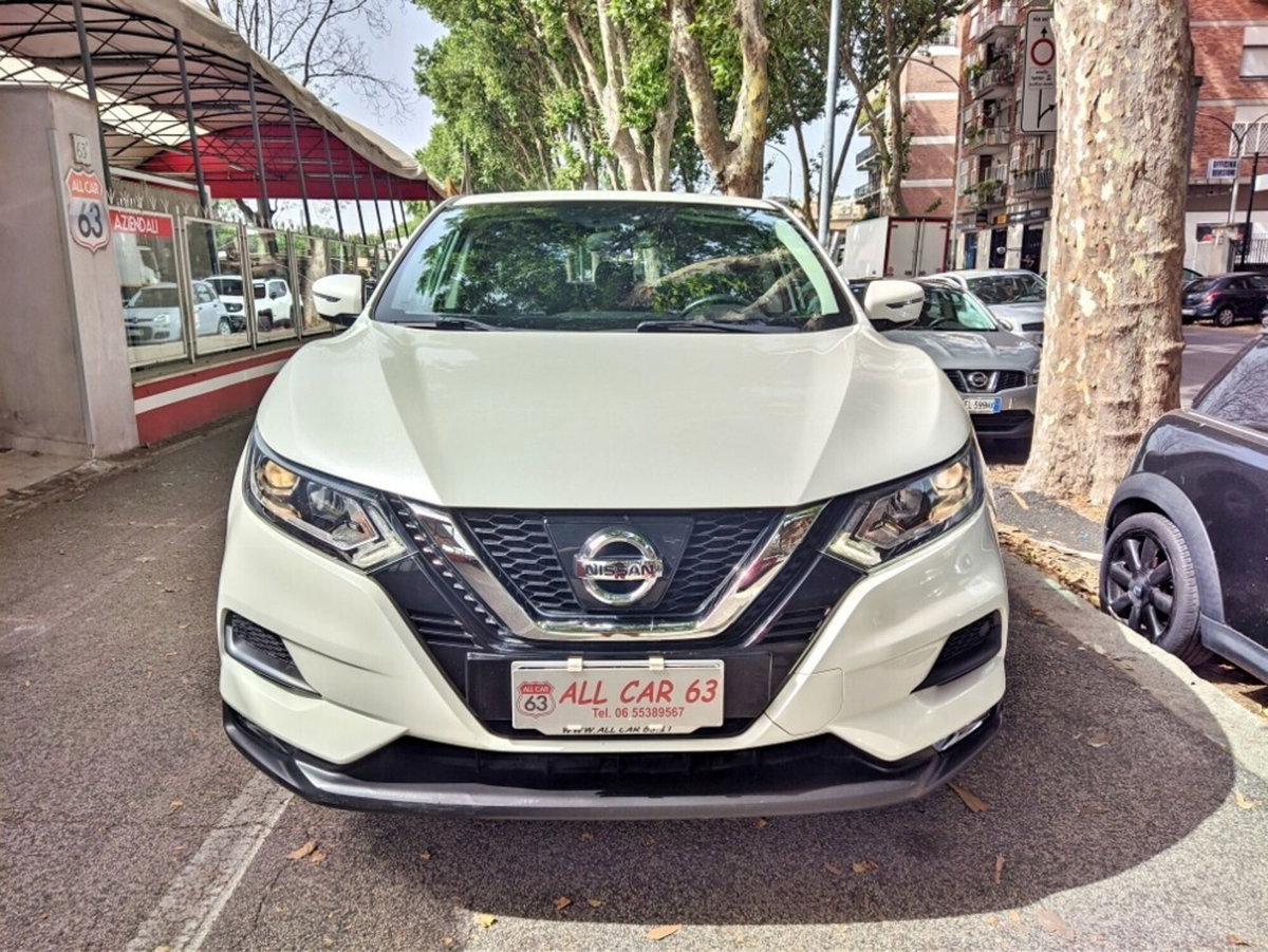 Nissan Qashqai 1.6 dCi DPF Acenta (2)