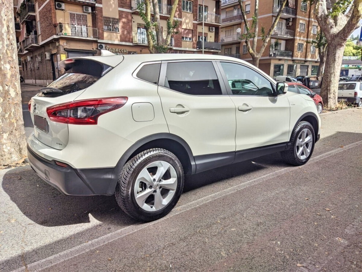 Nissan Qashqai 1.6 dCi DPF Acenta (4)