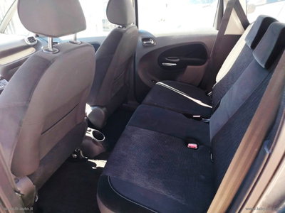 Citroen C3 Picasso 1.6 HDi 90 Exclusive Theatre (11)
