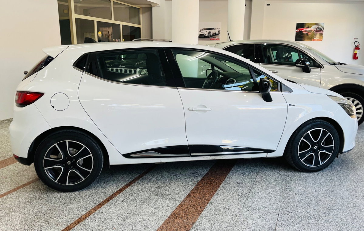 Renault Clio 1.5 dCi 8V 75CV Start&Stop 5 porte Duel (5)