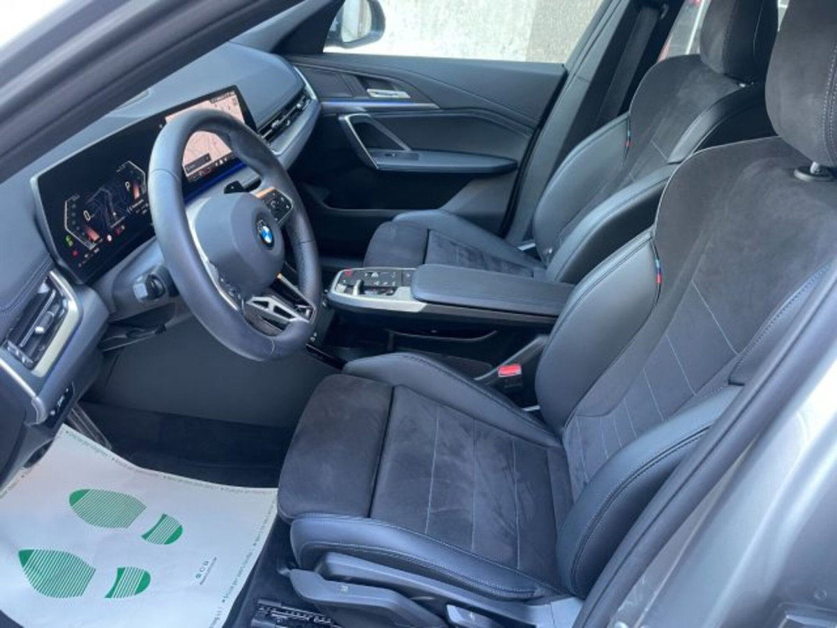 BMW X1 sDrive 18i Msport (10)