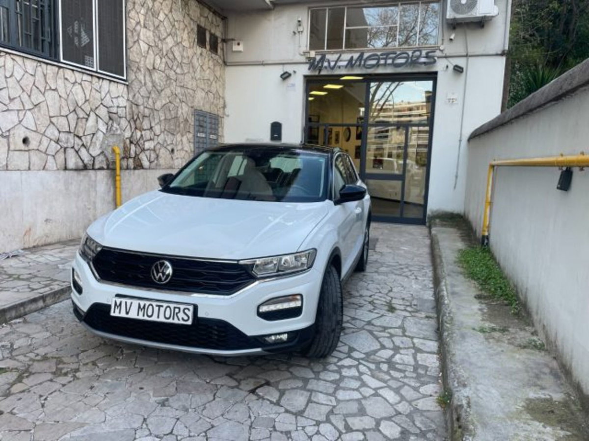 Volkswagen T-Roc 1.5 tsi Style dsg (3)