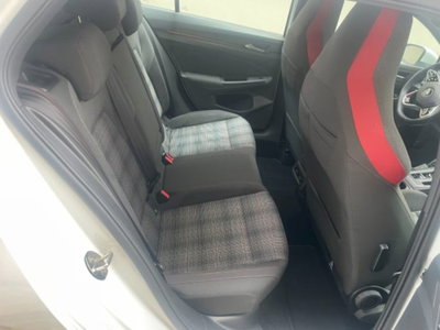 Volkswagen Golf 2.0 TSI GTI DSG (8)