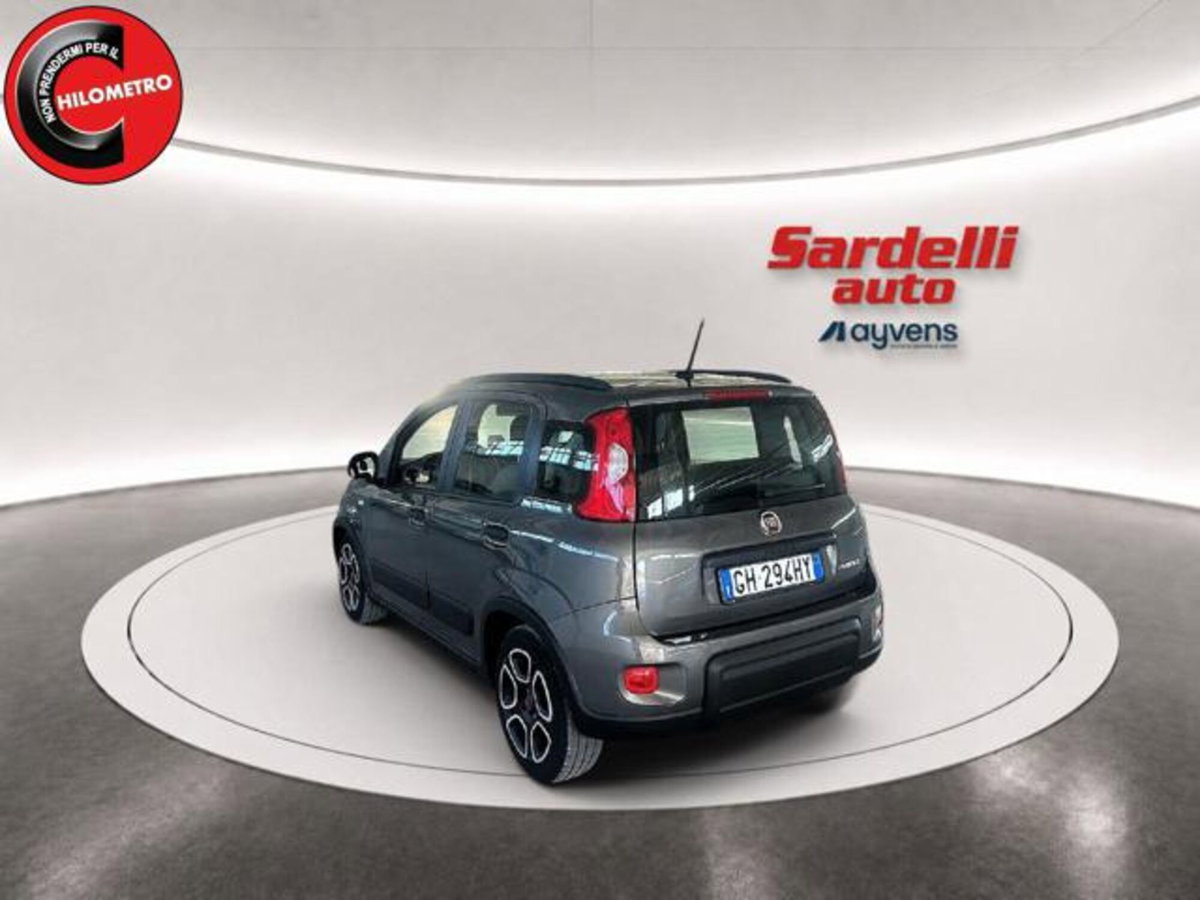 Fiat Panda 1.0 firefly hybrid s&s 70cv 5p.ti (4)