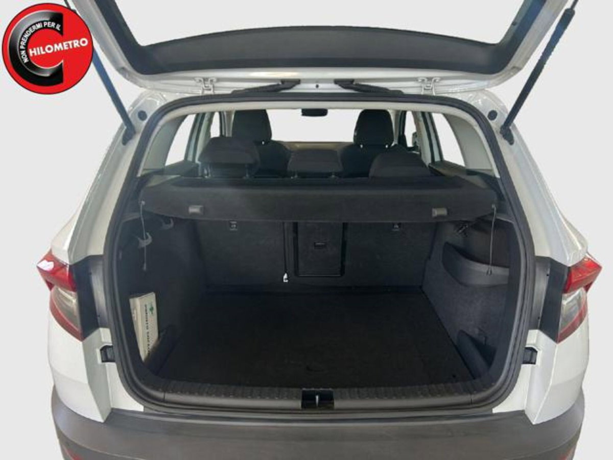 Skoda Karoq 2.0 TDI EVO SCR 115 CV DSG Executive (7)