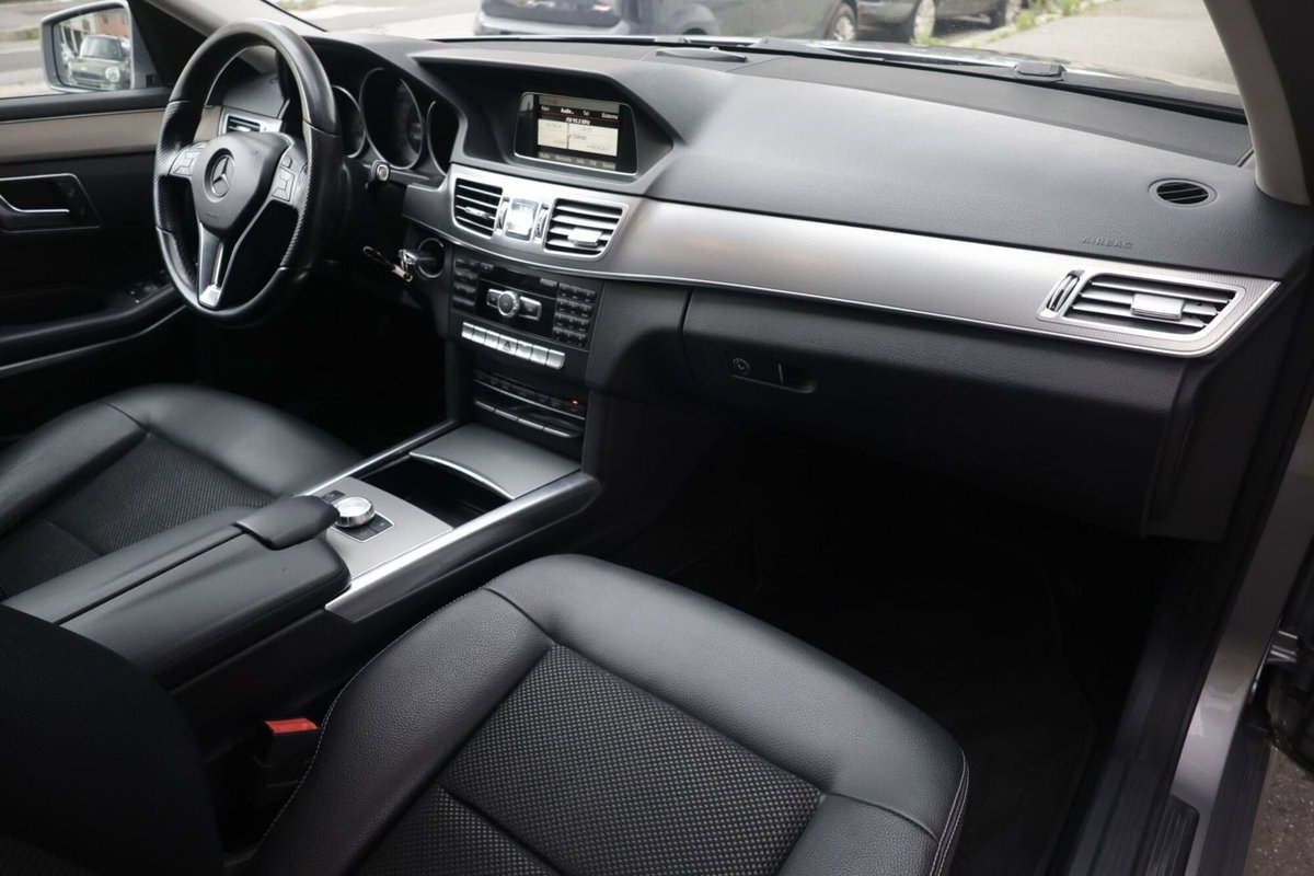 Mercedes-Benz Classe E Station Wagon 250 BlueTEC 4Matic Automatic Premium (8)
