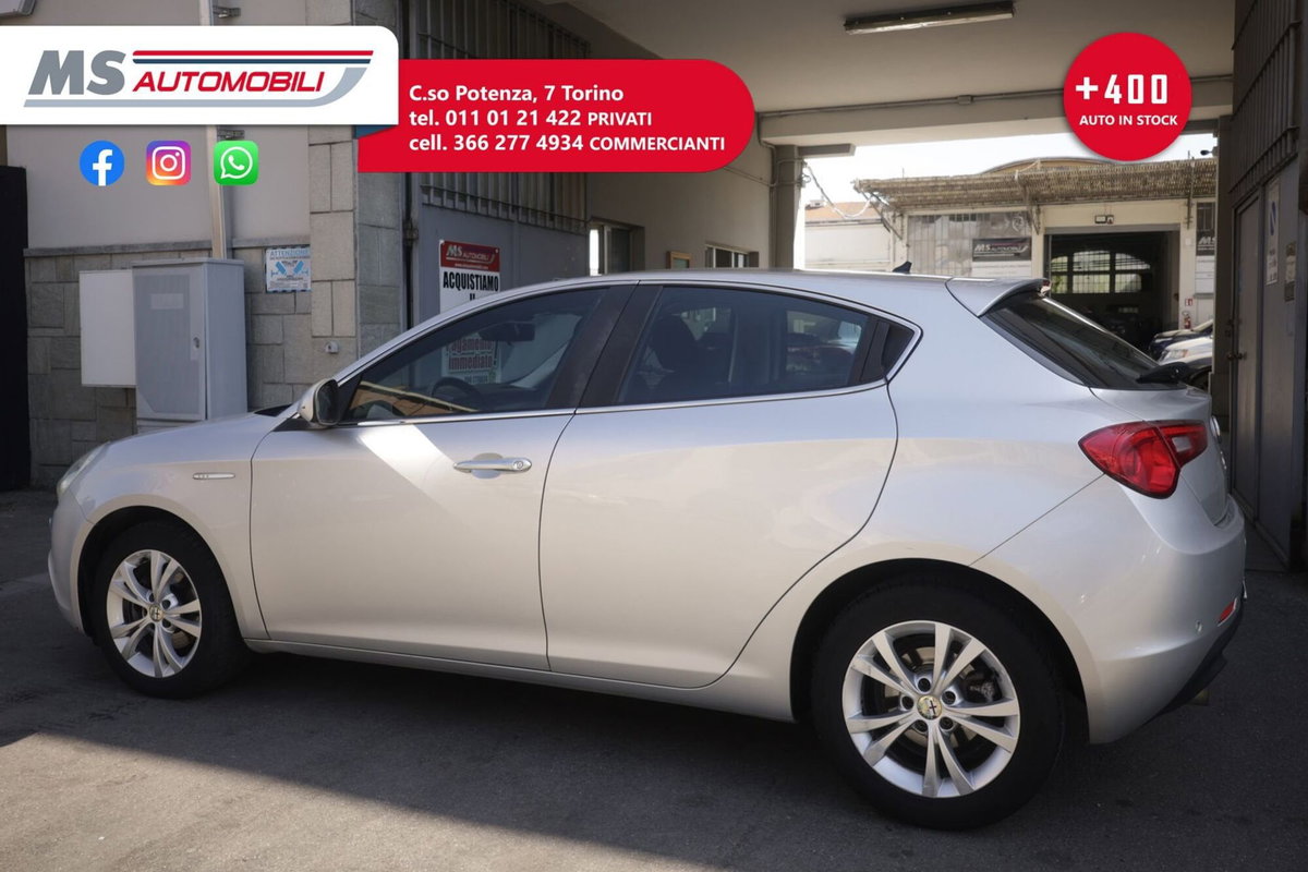 Alfa Romeo Giulietta 1.6 JTDm-2 Exclusive (15)