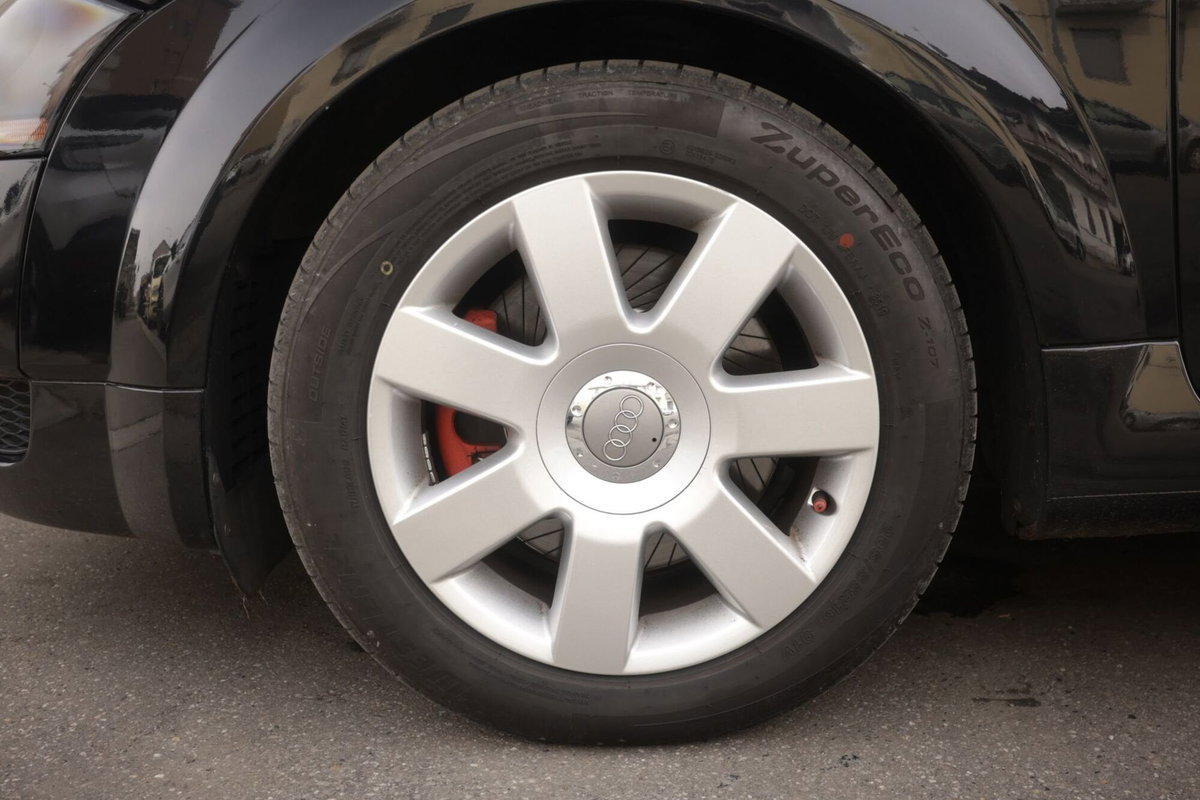 Audi TT Cabrio 1.8 T 20V 179 CV cat quattro (5)