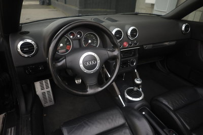 Audi TT Cabrio 1.8 T 20V 179 CV cat quattro (8)