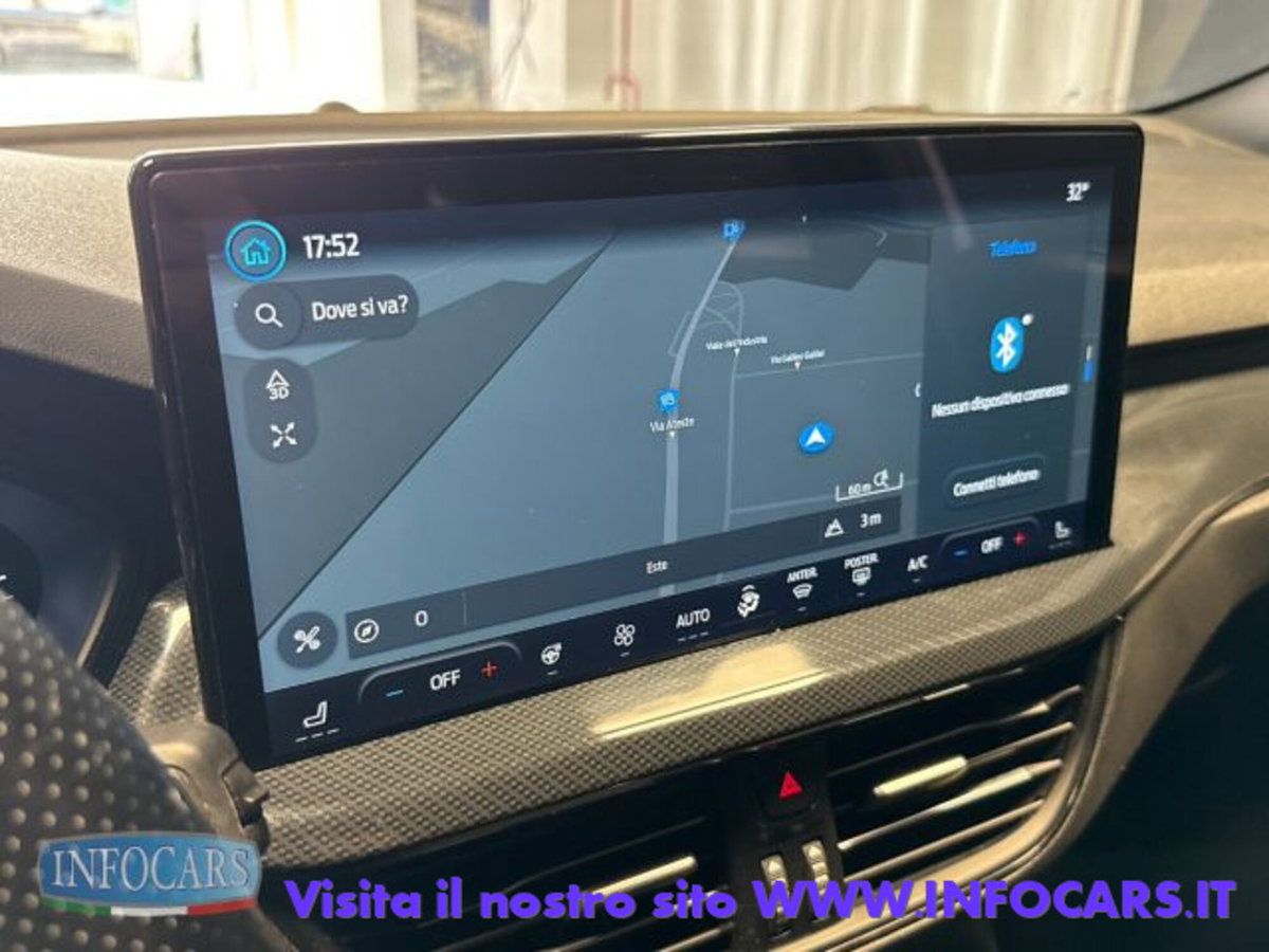 Ford Focus Station Wagon 1.0 EcoBoost Hybrid 155 CV SW ST-Line (14)