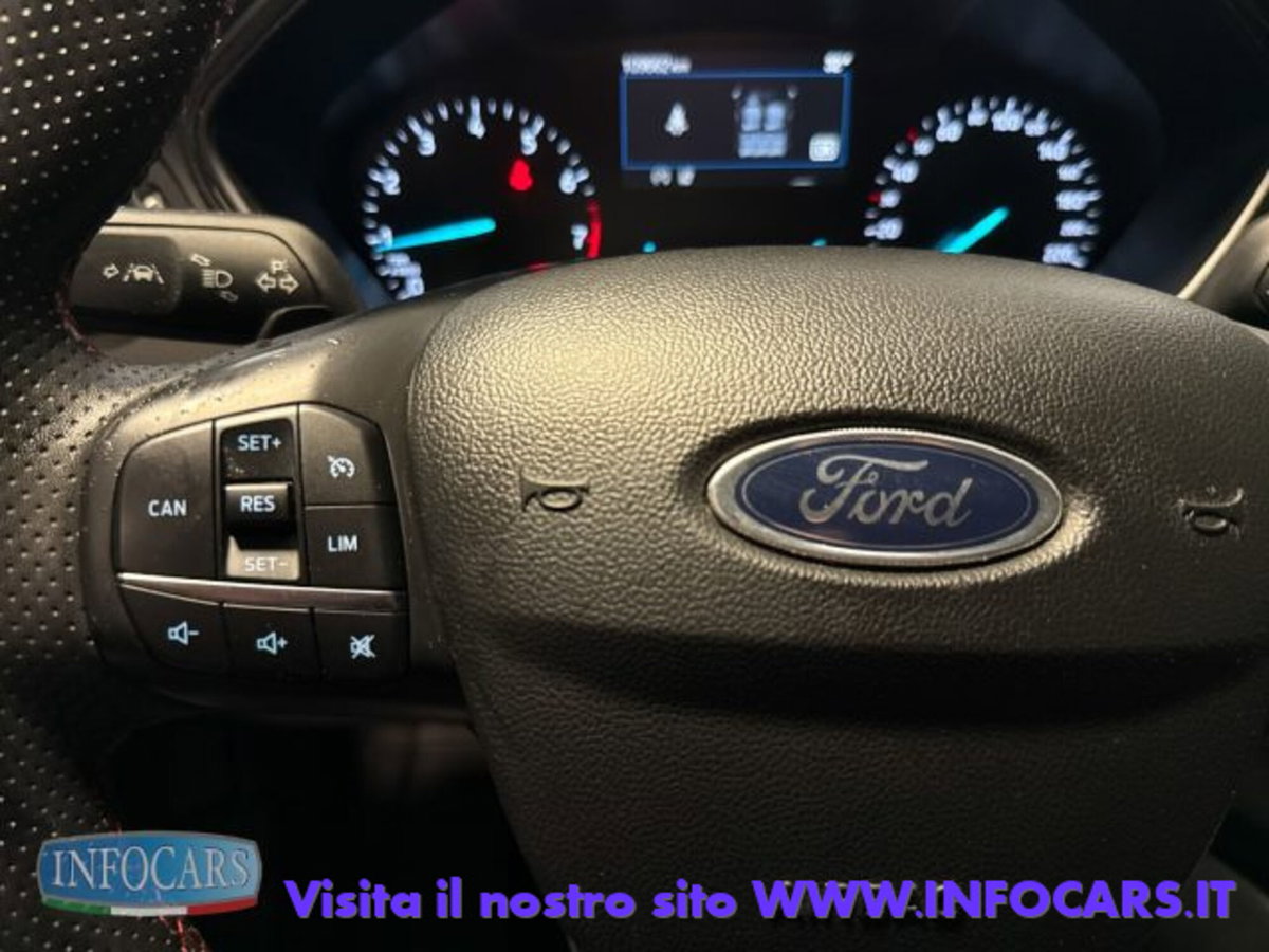 Ford Focus Station Wagon 1.0 EcoBoost Hybrid 155 CV SW ST-Line (19)