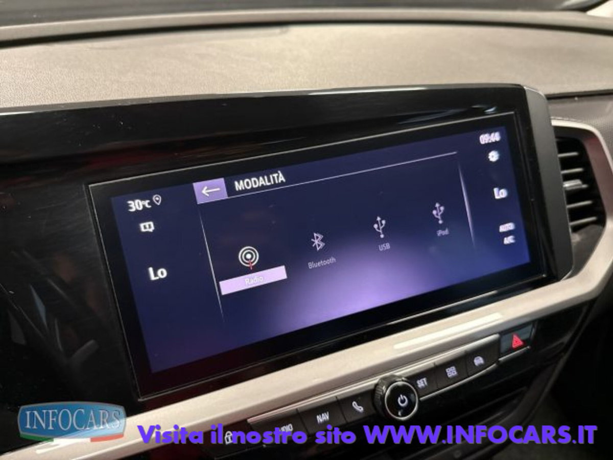 Opel Grandland 1.5 diesel Ecotec aut. Business Elegance (15)