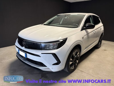 Opel Grandland 1.5 diesel Ecotec aut. Business Elegance (3)