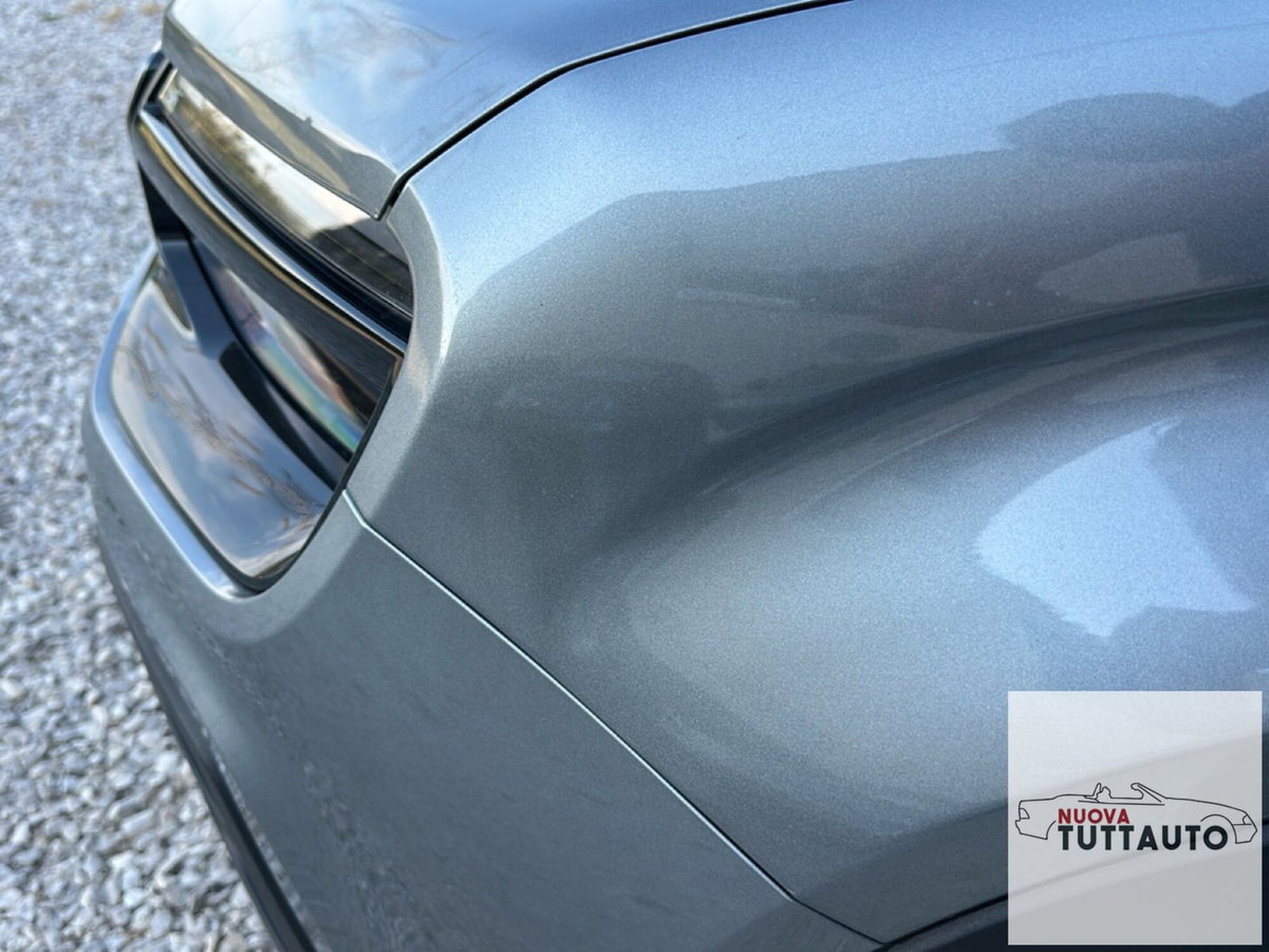 Jeep Avenger 1.2 turbo Summit fwd 100cv (12)