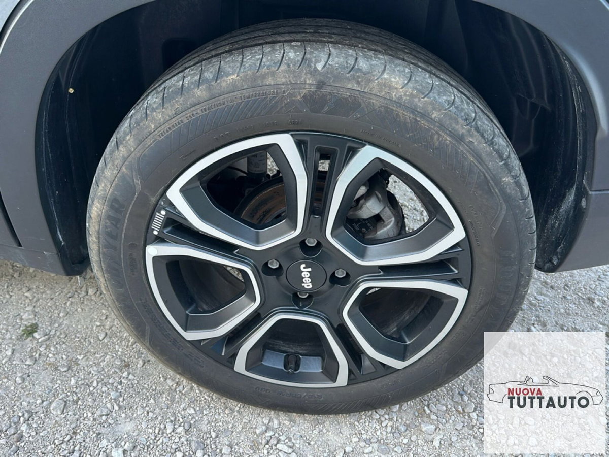 Jeep Avenger 1.2 turbo Summit fwd 100cv (9)