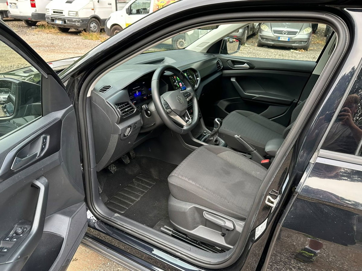 Volkswagen T-Cross 1.0 TSI 110 CV DSG Style (9)