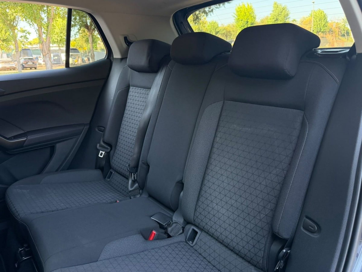 Volkswagen T-Cross 1.0 tsi Life 95cv (9)