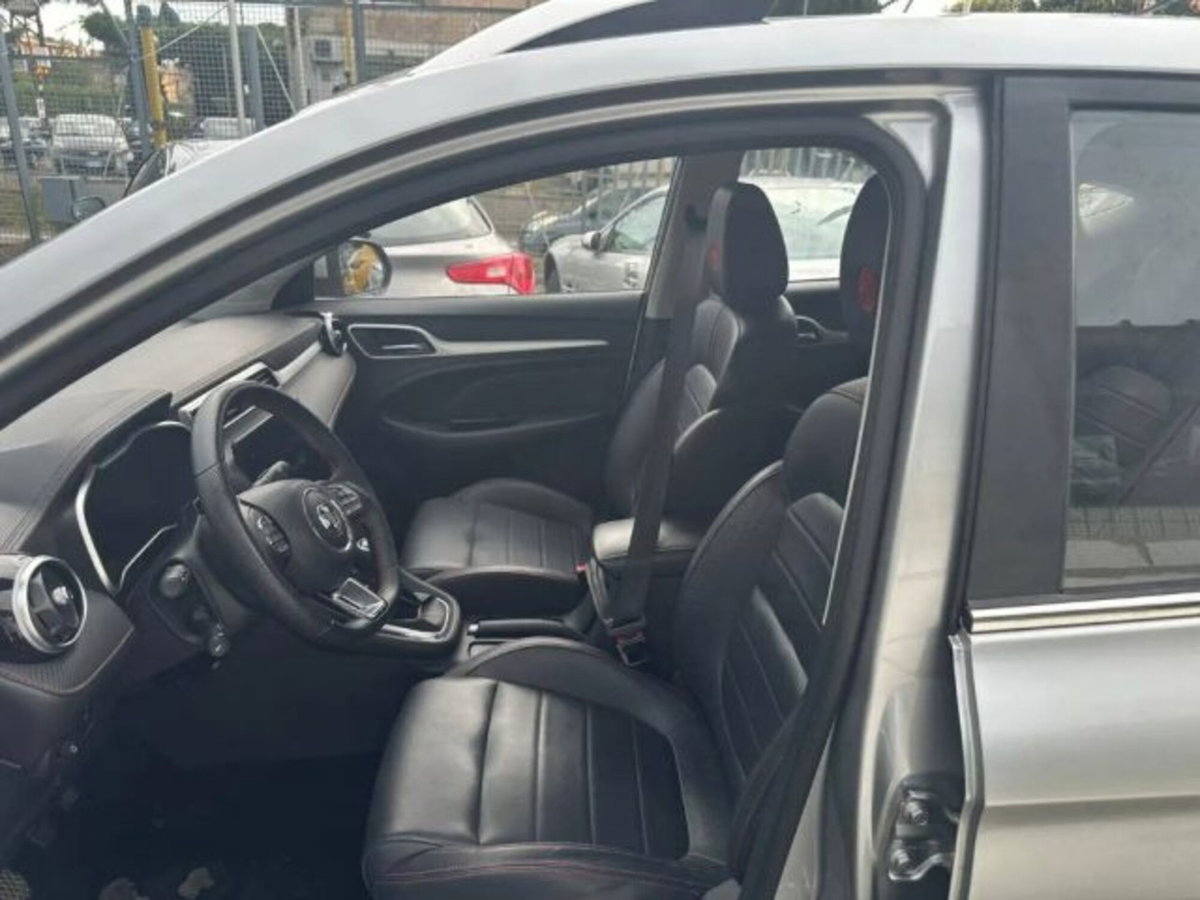 Mg ZS 1.5 Classic Luxury (8)
