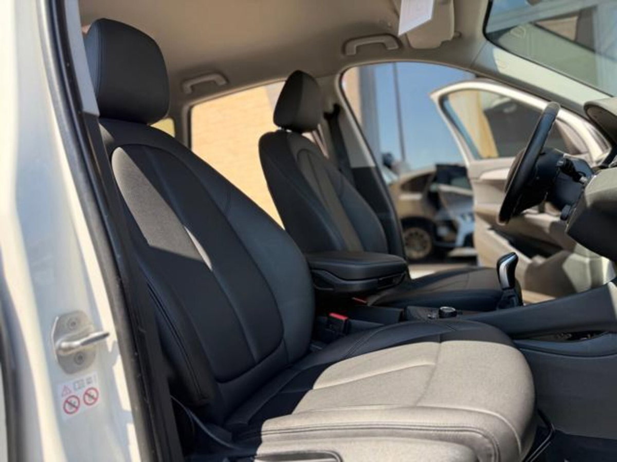 BMW X1 sDrive16d Advantage (10)