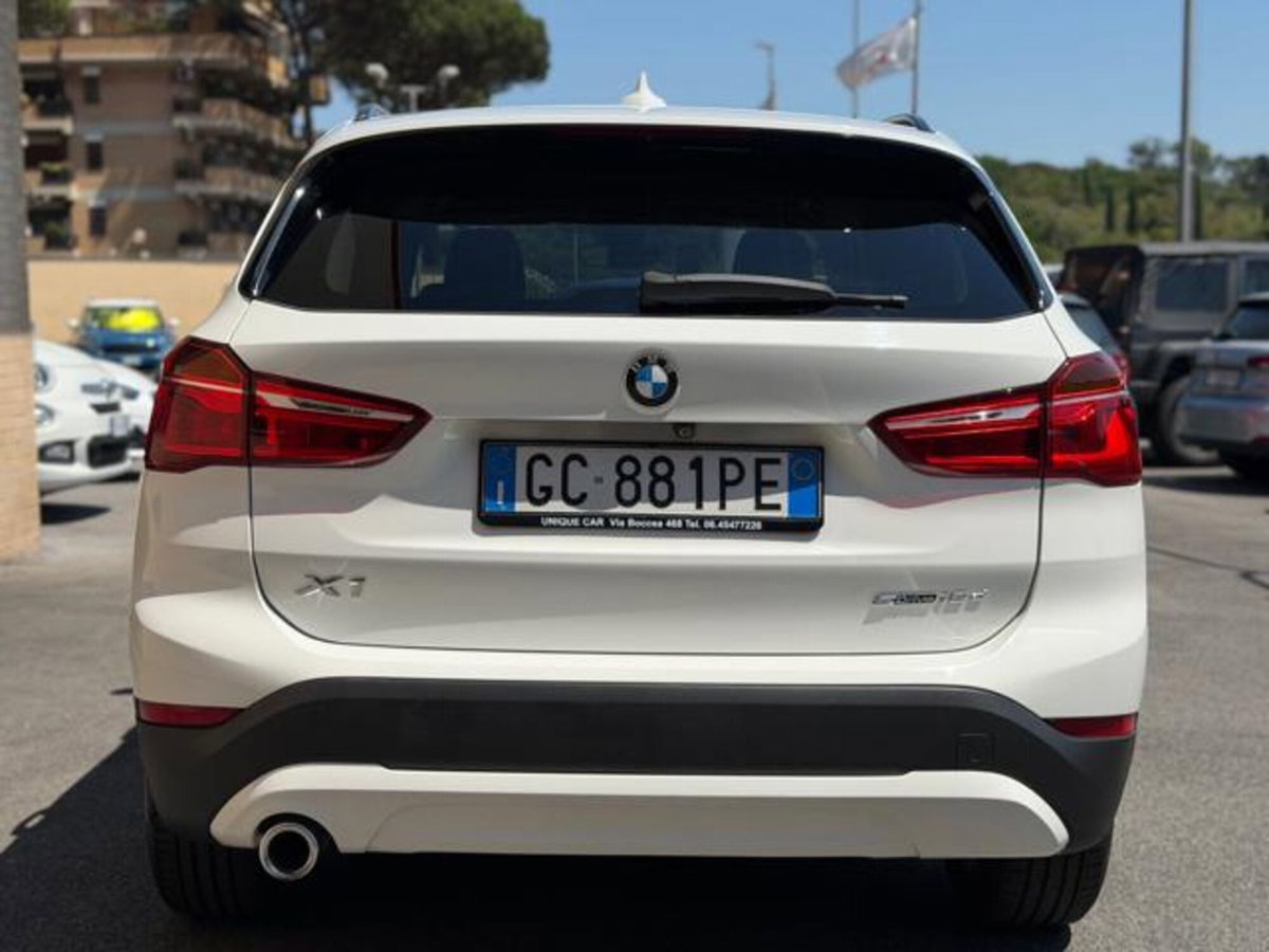 BMW X1 sDrive16d Advantage (5)