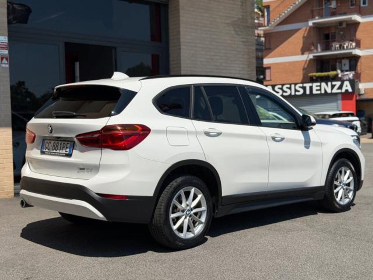 BMW X1 sDrive16d Advantage (6)