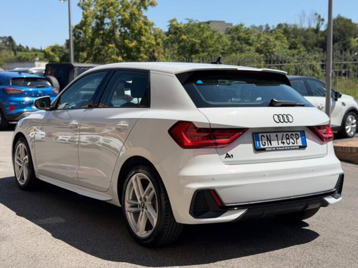 Audi A1 Sportback 35 TFSI S line edition (4)