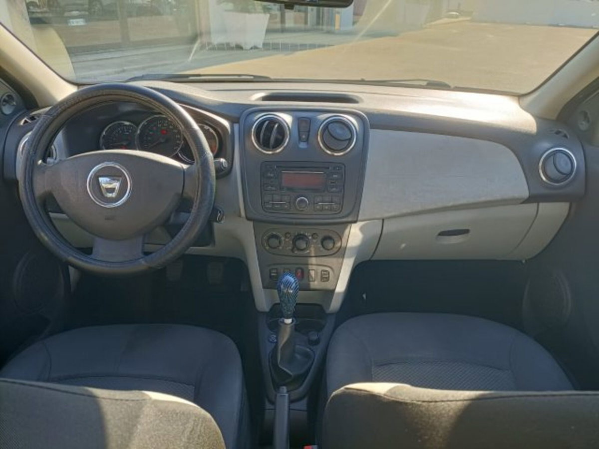 Dacia Sandero 1.2 GPL 75CV Ambiance (11)