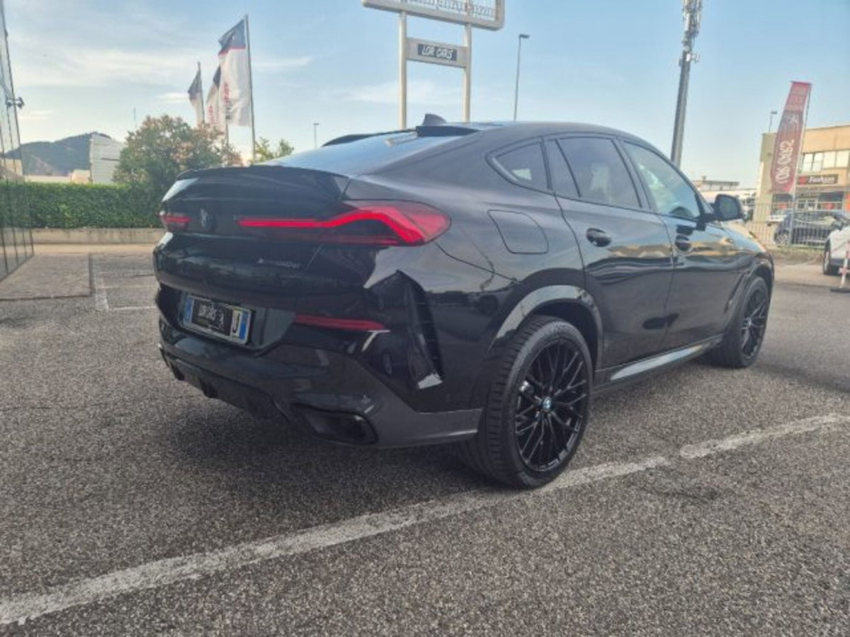 BMW X6 xDrive30d 48V Msport (5)
