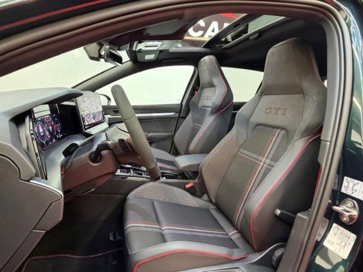 Volkswagen Golf 2.0 tsi GTI Edition 50 325cv dsg (10)