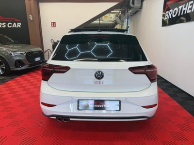 Volkswagen Polo 2.0 tsi GTI dsg (5)