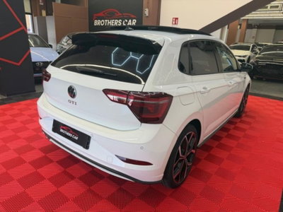 Volkswagen Polo 2.0 tsi GTI dsg (6)