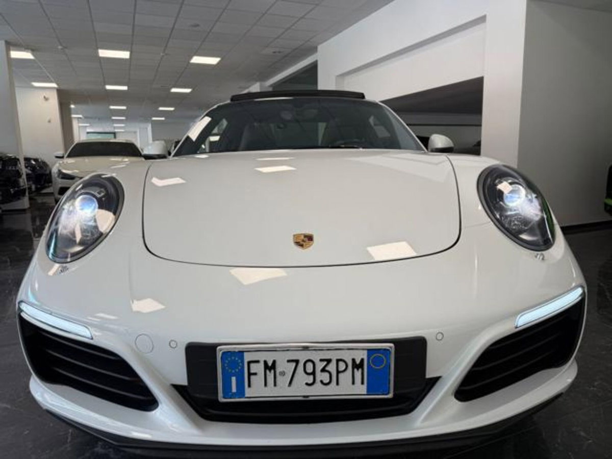 Porsche 911 Coupé 3.0 Carrera (11)