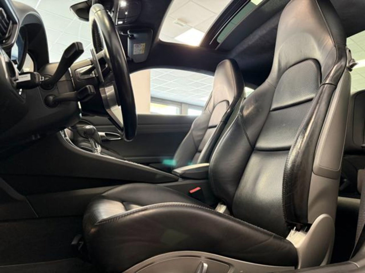 Porsche 911 Coupé 3.0 Carrera (3)