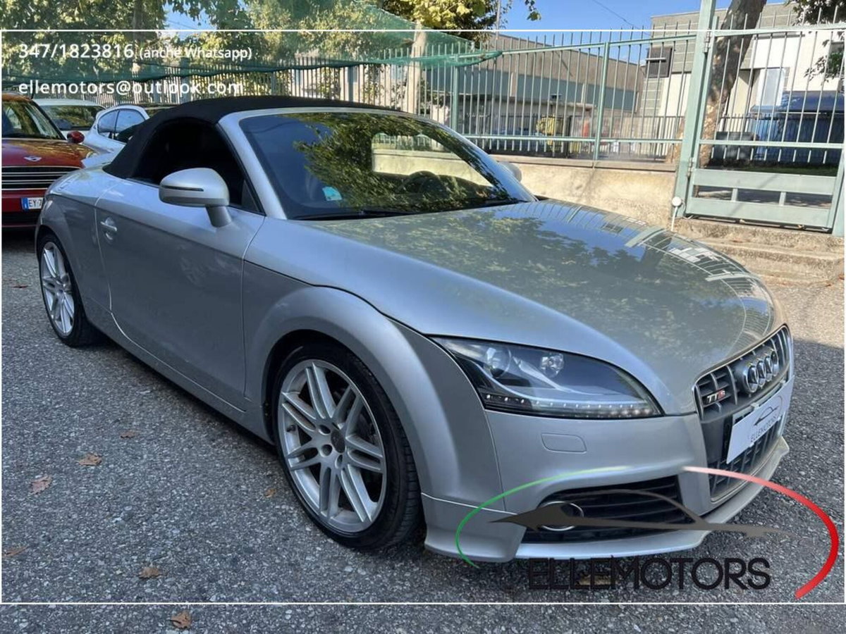 Audi TT Cabrio 2.0 TFSI (3)