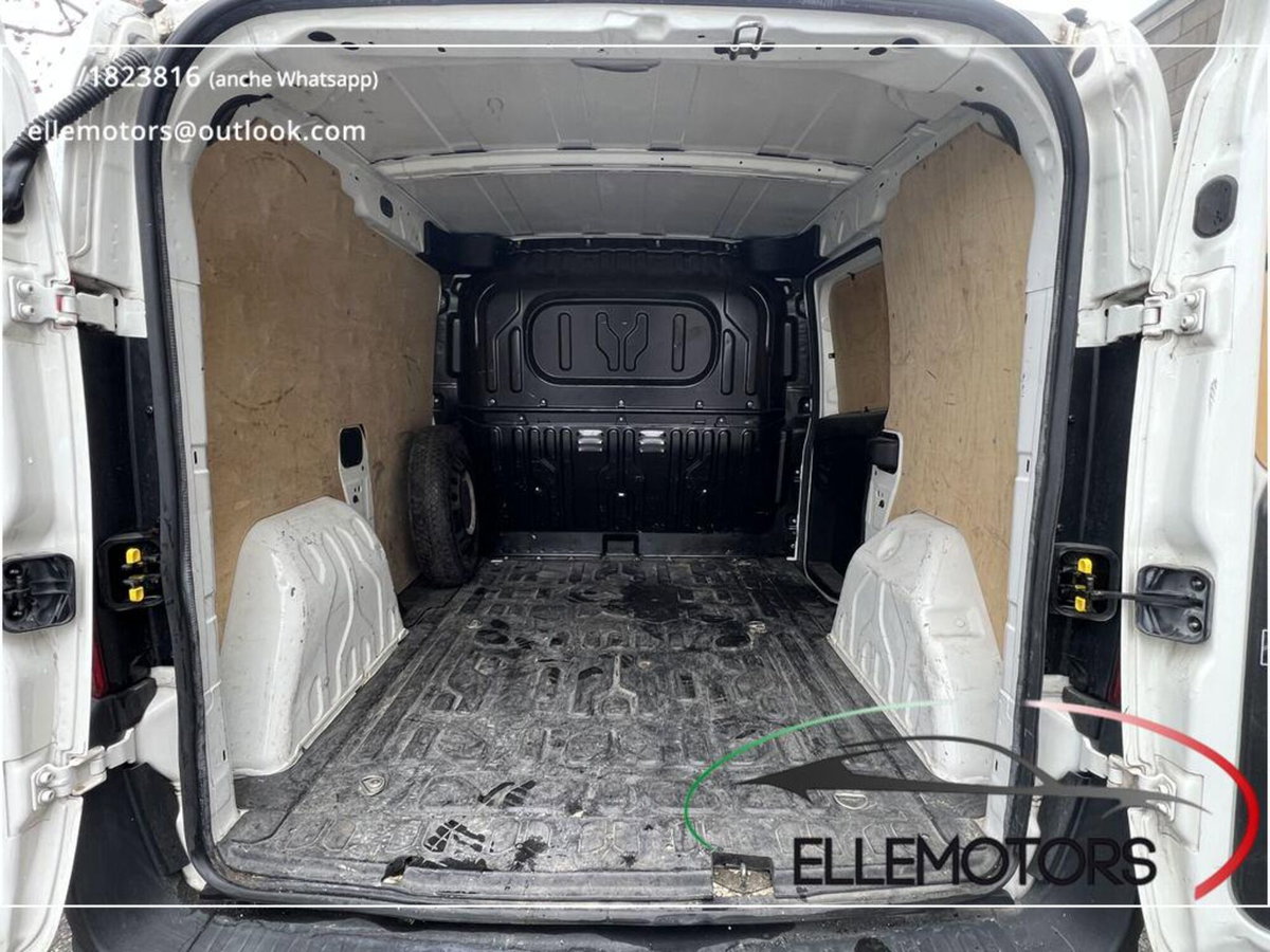 Opel Combo 1.3 CDTI PC-TN Van Blitz 750kg E6 (11)