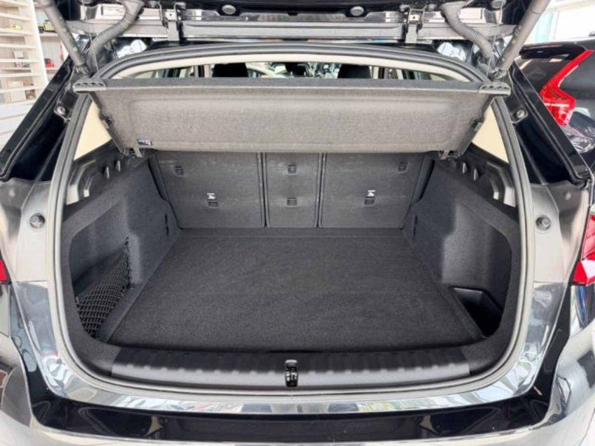 BMW X1 sDrive 18d Msport (11)