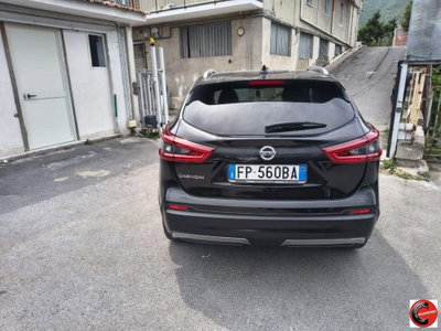 Nissan Qashqai 1.6 dCi 2WD N-Connecta (13)