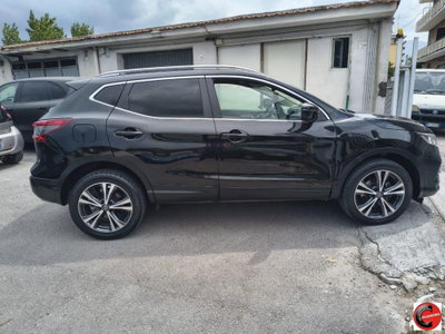 Nissan Qashqai 1.6 dCi 2WD N-Connecta (8)