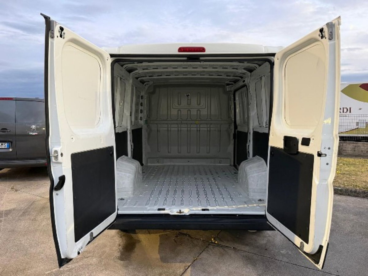 Citroen Jumper 35 cassone fisso L3 2.2 bluehdi 120cv S&S (12)