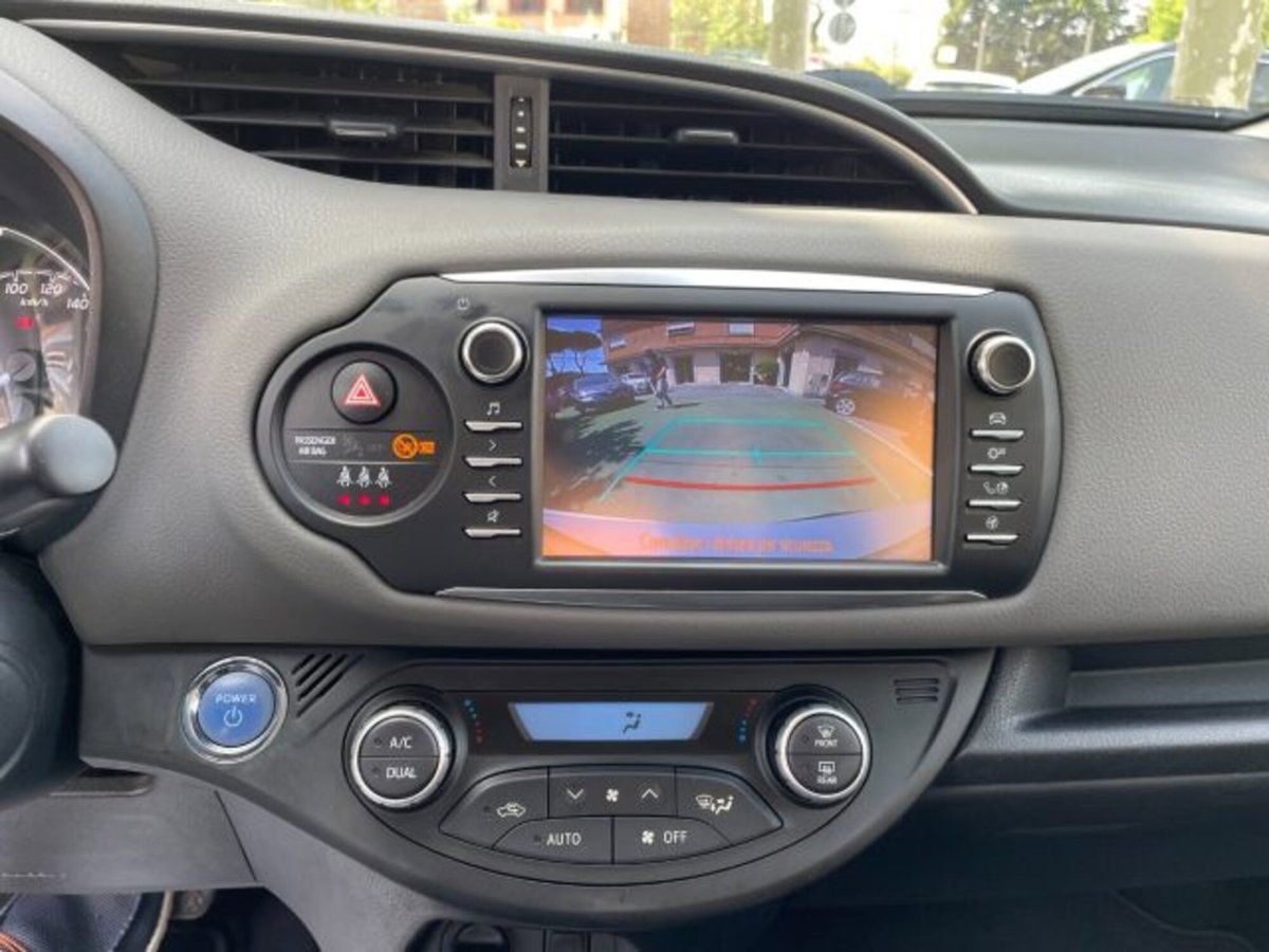 Toyota Yaris Cross 1.5 Hybrid 5p. E-CVT Premiere (13)