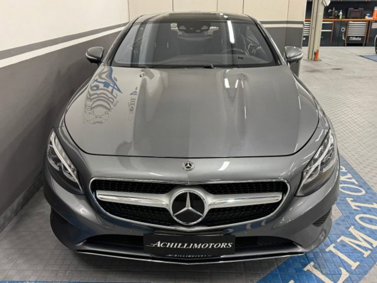 Mercedes-Benz Classe S Coupé SEC 500 Coupé 4Matic Premium (3)