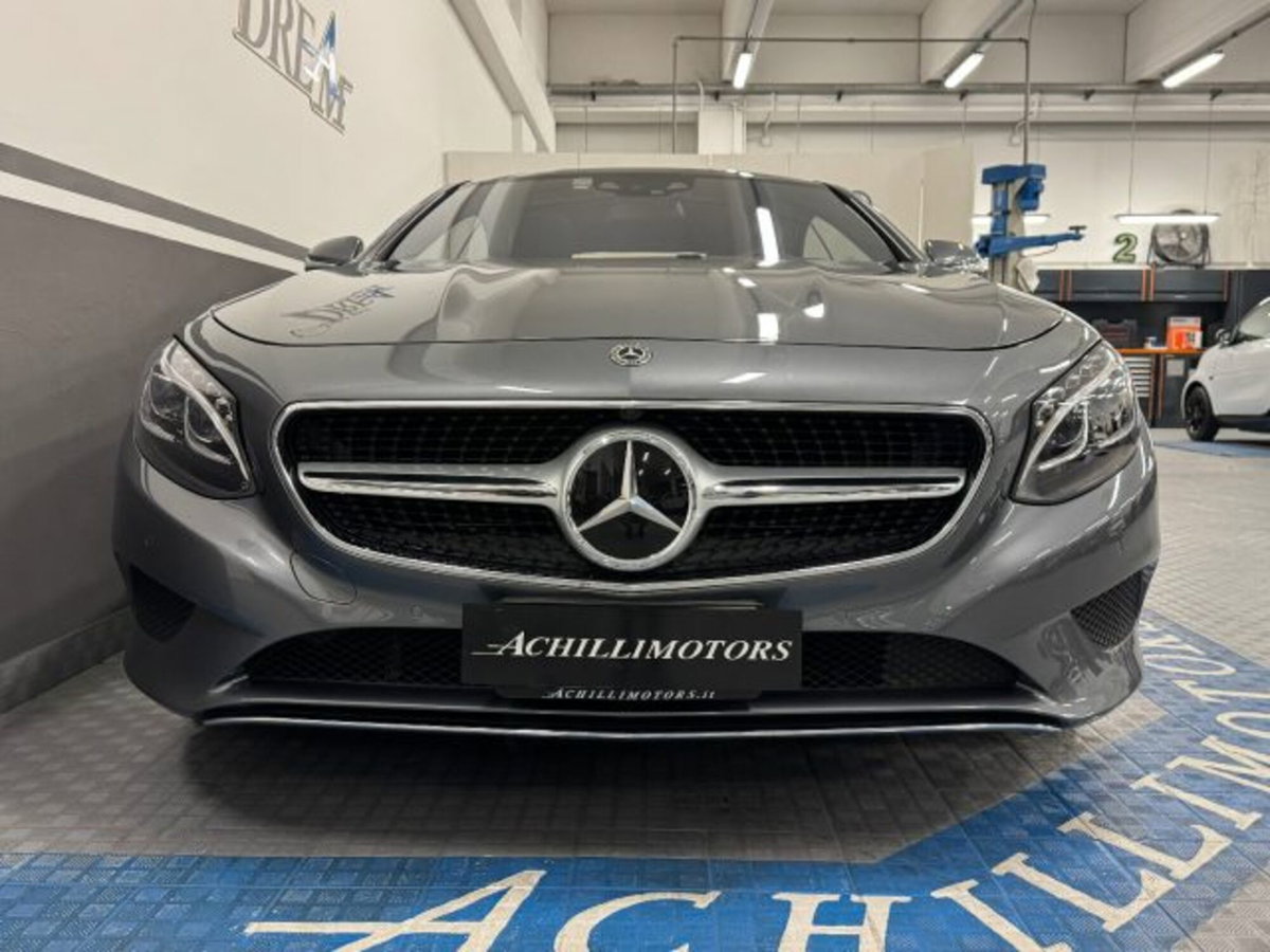 Mercedes-Benz Classe S Coupé SEC 500 Coupé 4Matic Premium (4)