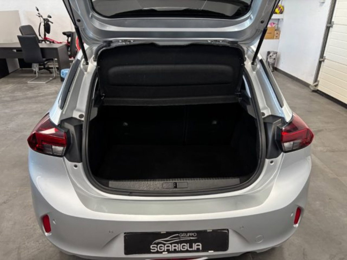 Opel Corsa 1.2 Edition (15)