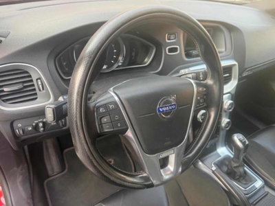 Volvo V40 D4 R-design Momentum (11)