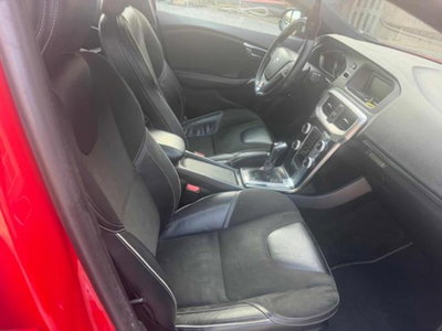 Volvo V40 D4 R-design Momentum (12)