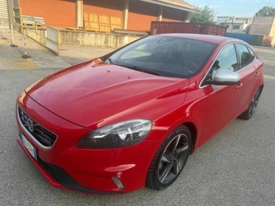 Volvo V40 D4 R-design Momentum (14)