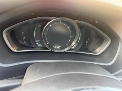 Volvo V40 D4 R-design Momentum (15)