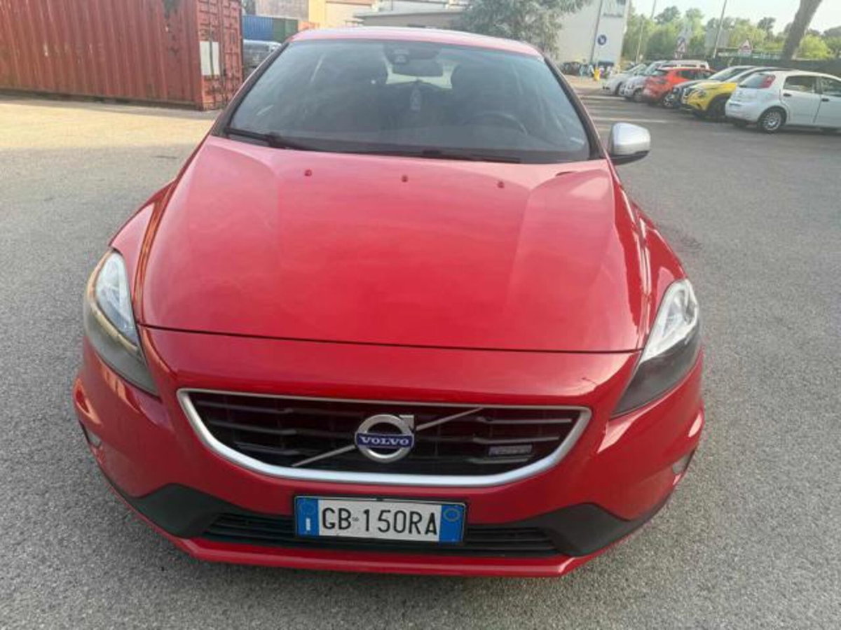 Volvo V40 D4 R-design Momentum (16)