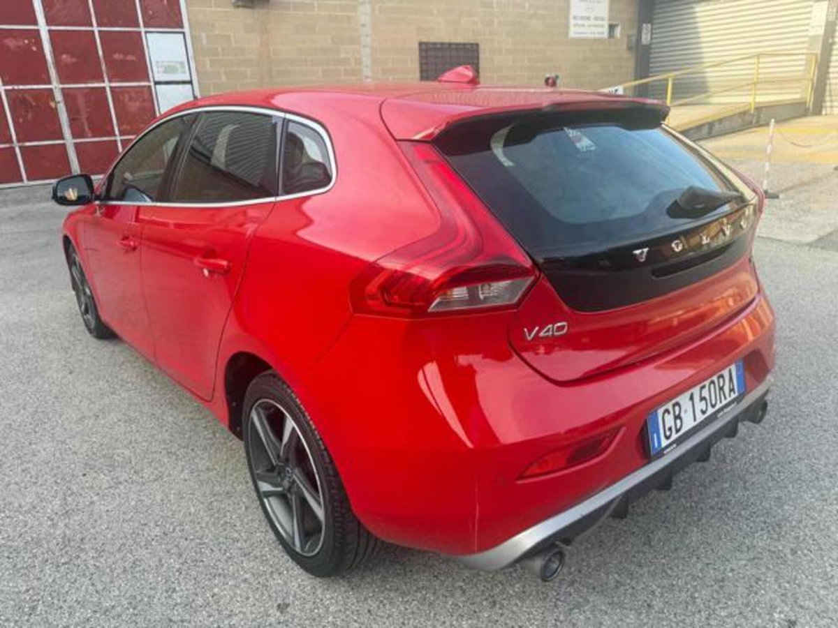 Volvo V40 D4 R-design Momentum (20)
