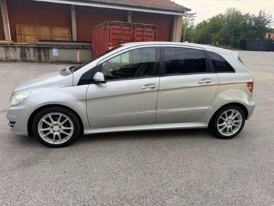Mercedes-Benz Classe B 180 CDI (16)